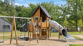 Spielgeräte bei Teterow Aktivitätshaus