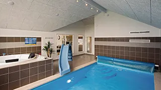 Pool in Olperör Aktivitätshaus