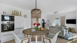 Essbereich in Wohnung Strandsegler