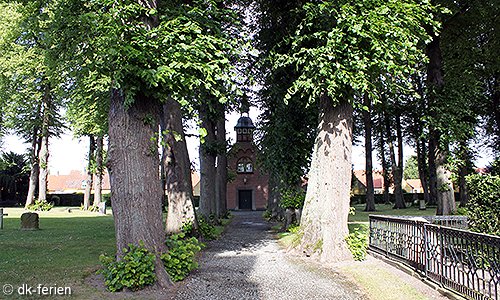 Friedhof an der Domkirche von Maribo Friedhof an der Domkirche von Maribo